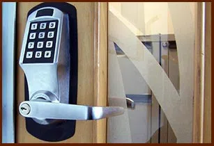 Emergency Locksmith Berkeley Berkeley, CA 510-803-3120 - 10-63-commercial-lock